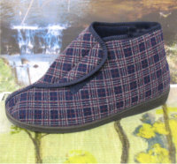 jame's boot slipper for the wider foot